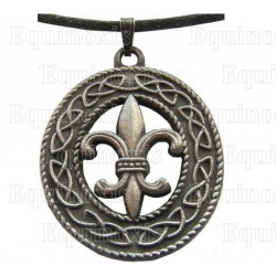Celtic pendant – Fleur-de-lys with celtic knot – Antique silver