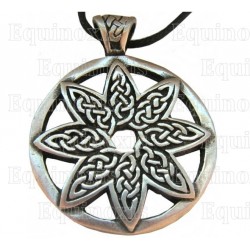 Celtic pendant – Flower