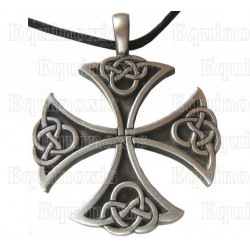 Celtic pendant – Celtic cross avec pointes en noeud celtique